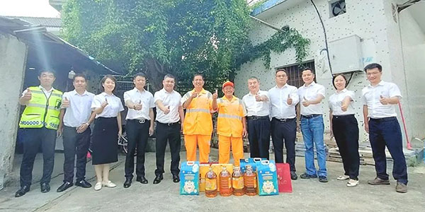 东莞日报：友善东莞故事温暖全网背后，，，，，尚有这家“友善企业”的助力！